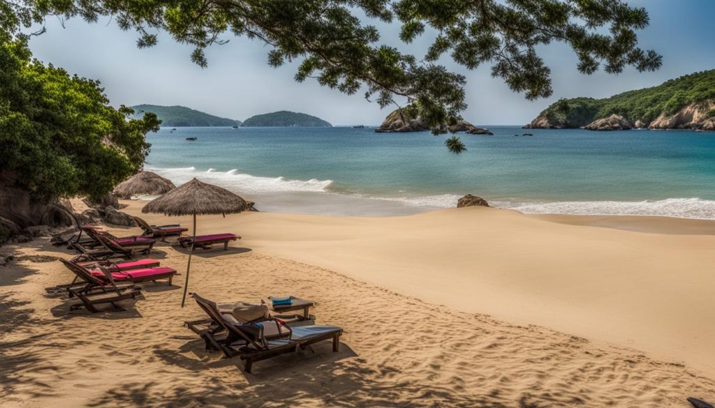 Avoiding crowds in Huatulco